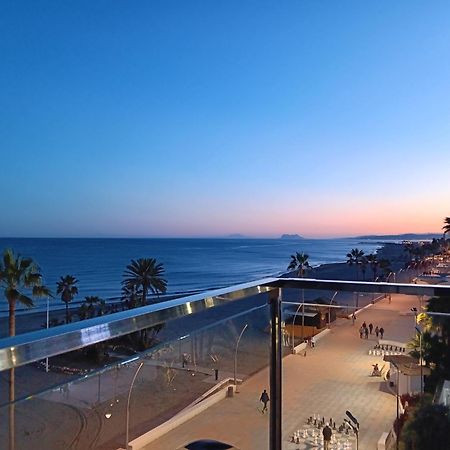 Alojamiento Iberia Playa Estepona Bagian luar foto