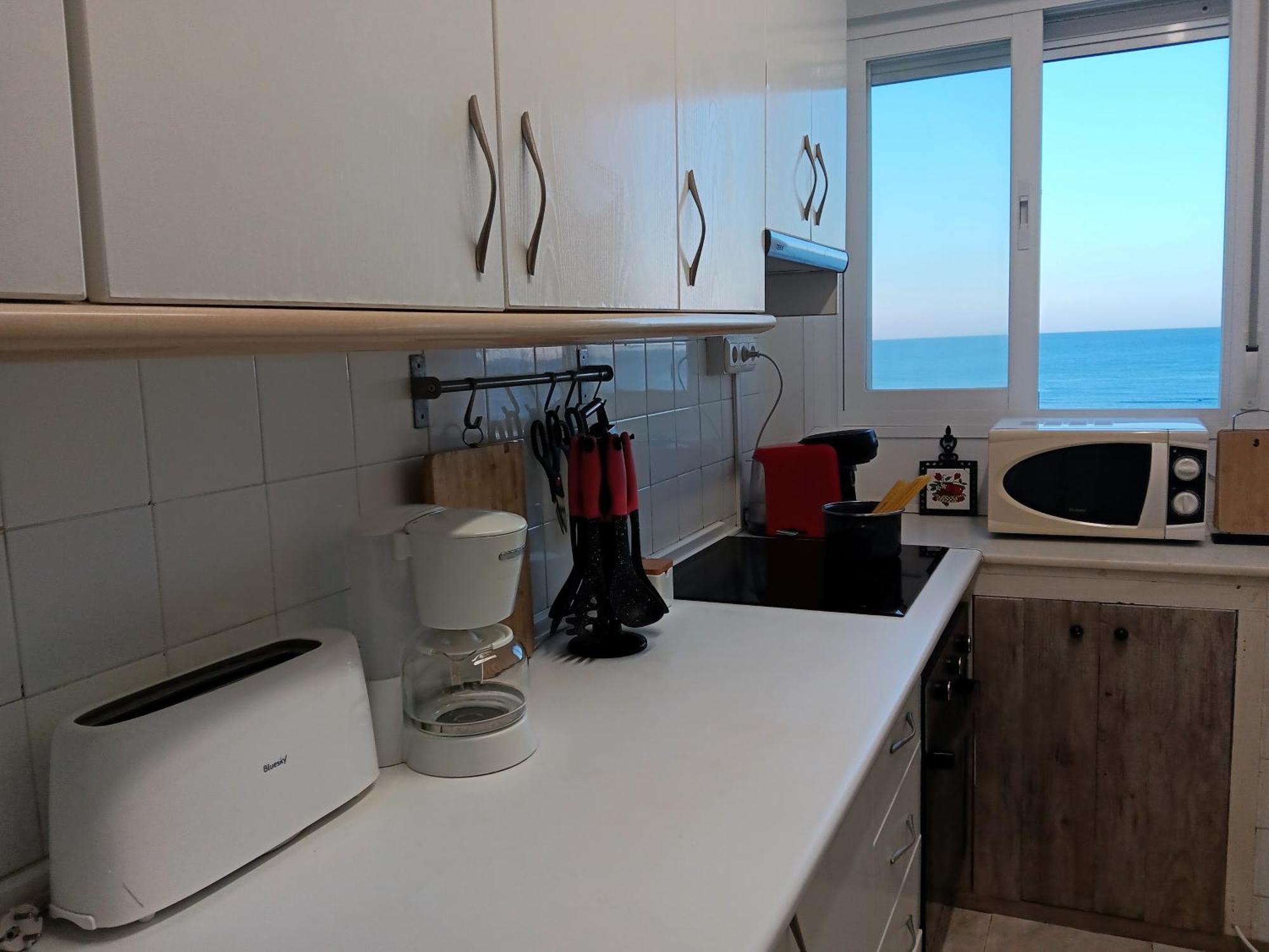 Alojamiento Iberia Playa Estepona Bagian luar foto