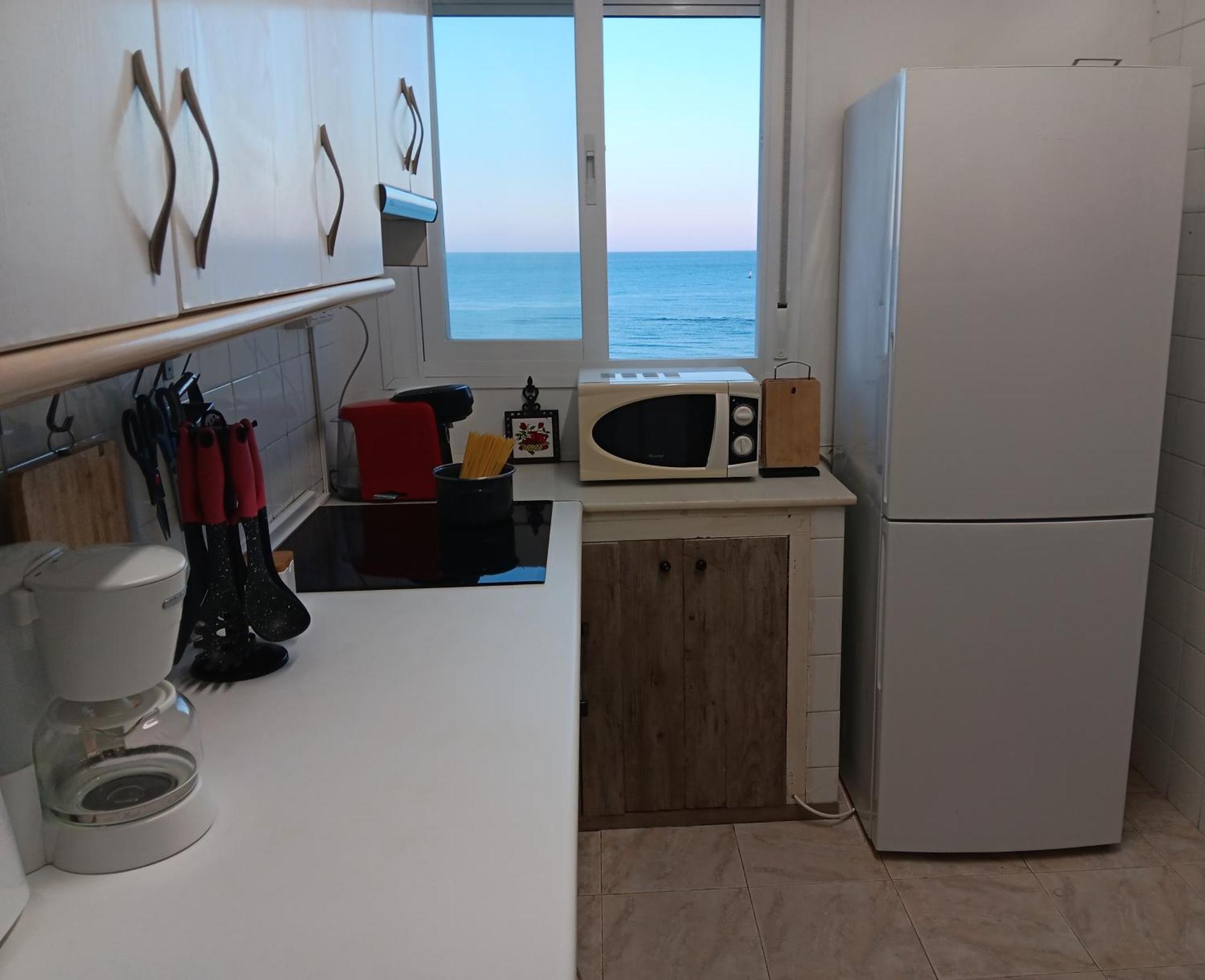 Alojamiento Iberia Playa Estepona Bagian luar foto