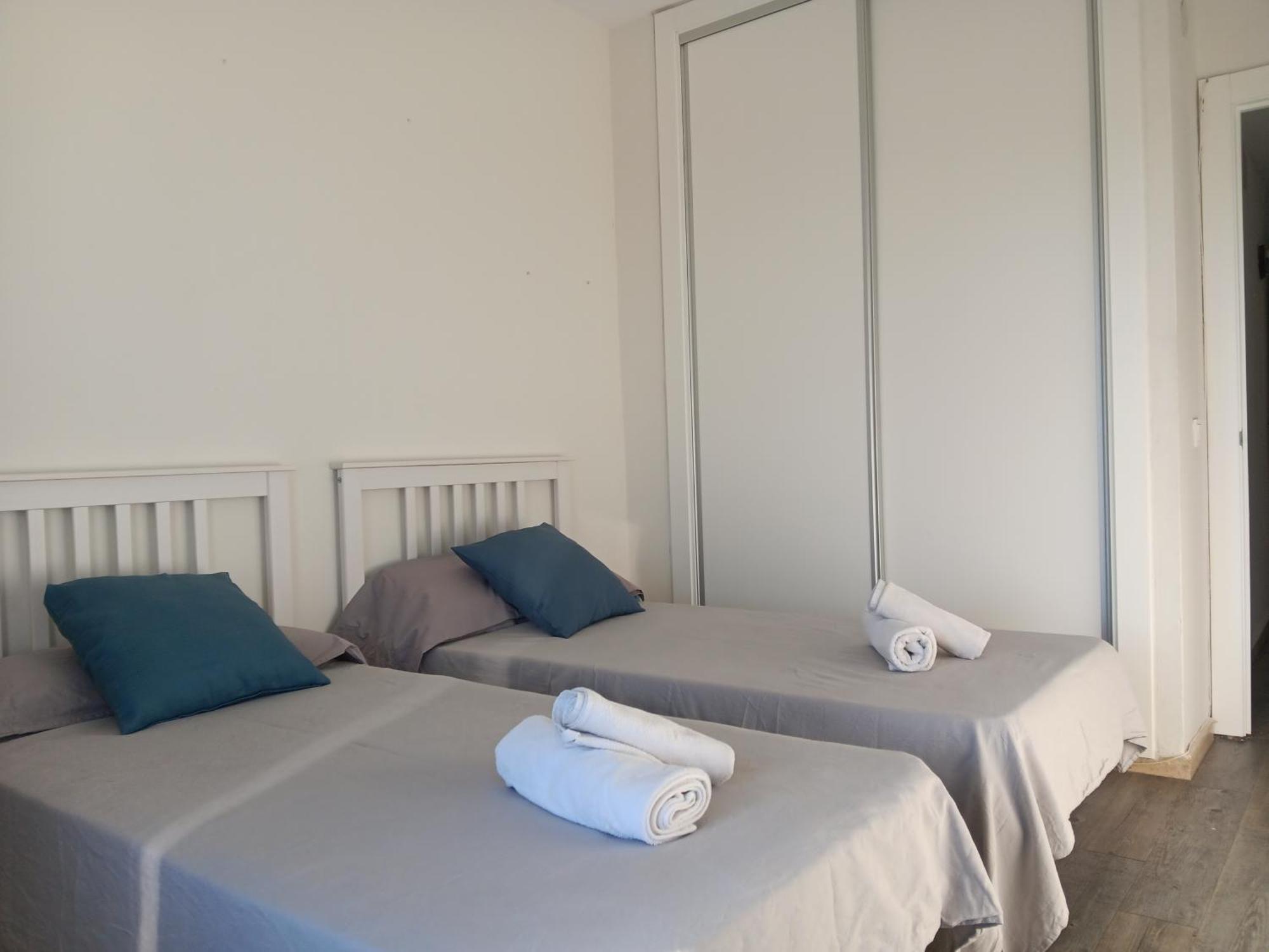 Alojamiento Iberia Playa Estepona Bagian luar foto