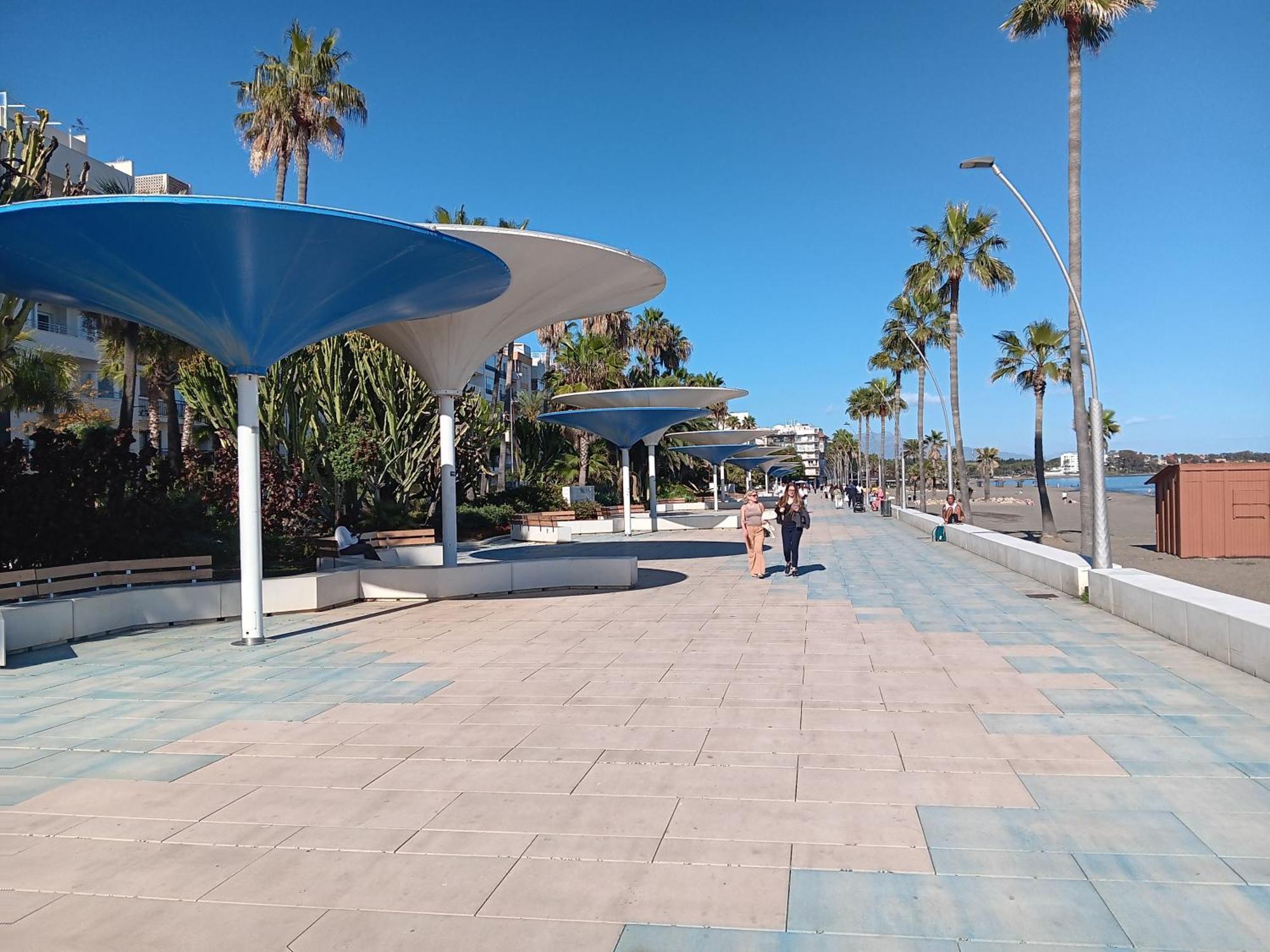 Alojamiento Iberia Playa Estepona Bagian luar foto